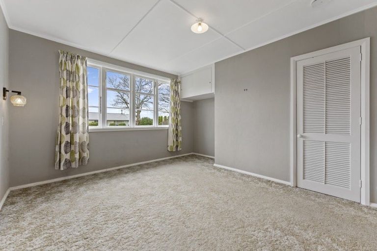 Photo of property in 14 Edward Street, Pahiatua, 4910