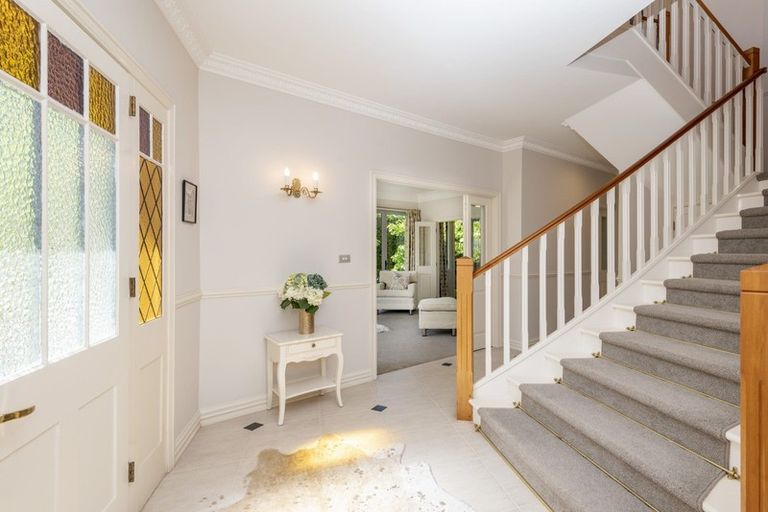 Photo of property in 33 Seymour Road, Mellons Bay, Auckland, 2014