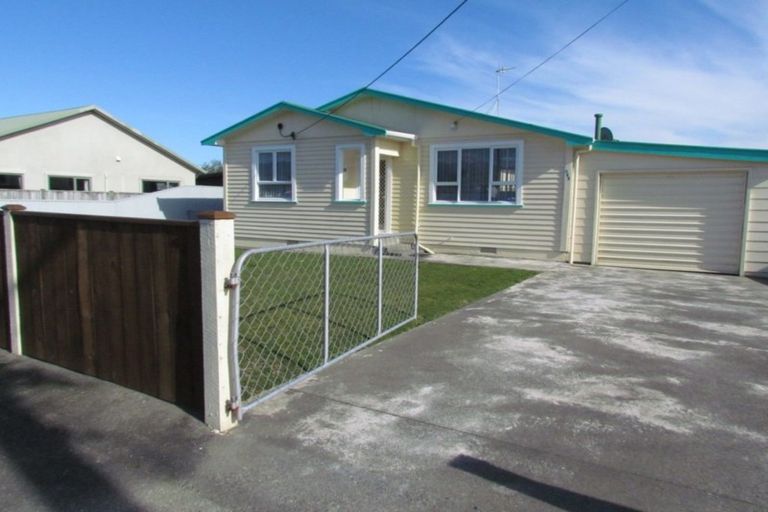 Photo of property in 143 Bartholomew Road, Levin, 5510