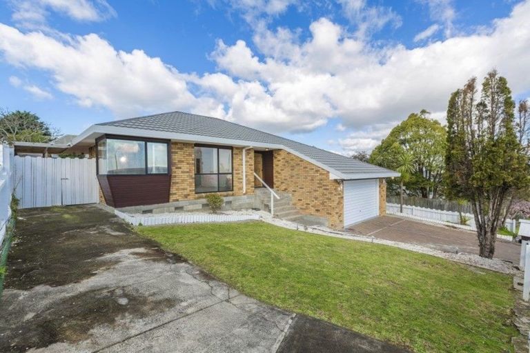 Photo of property in 40 Pigeon Mountain Road, Half Moon Bay, Auckland, 2012