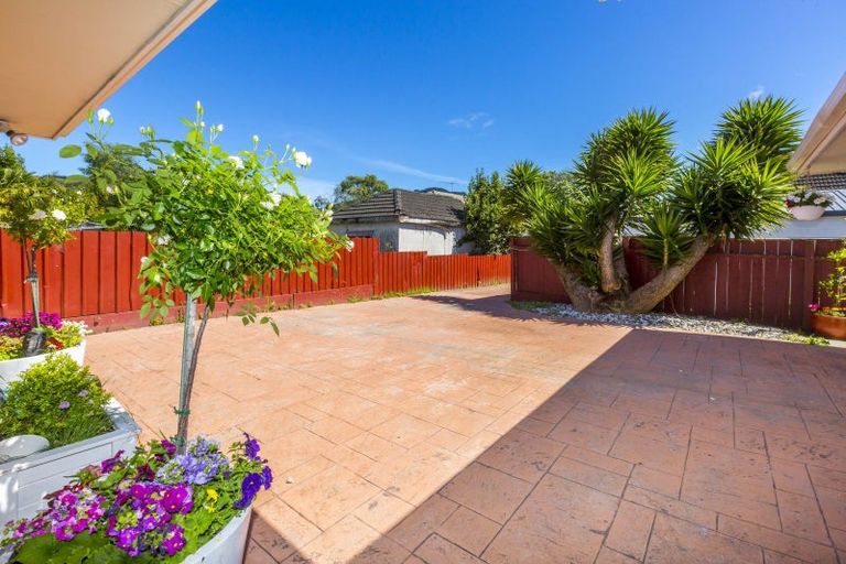 Photo of property in 43 Sheridan Crescent, Trentham, Upper Hutt, 5018