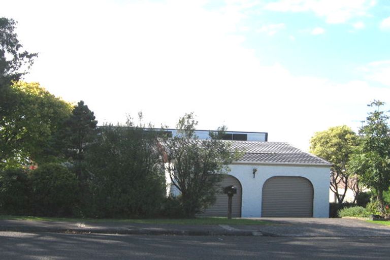 Photo of property in 34 Balmain Road, Chatswood, Auckland, 0626