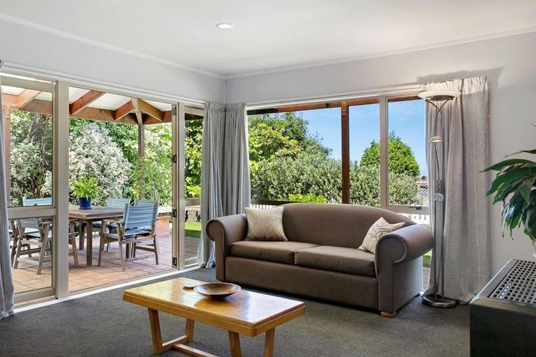 Photo of property in 10 Golders Place, Richmond Heights, Taupo, 3330