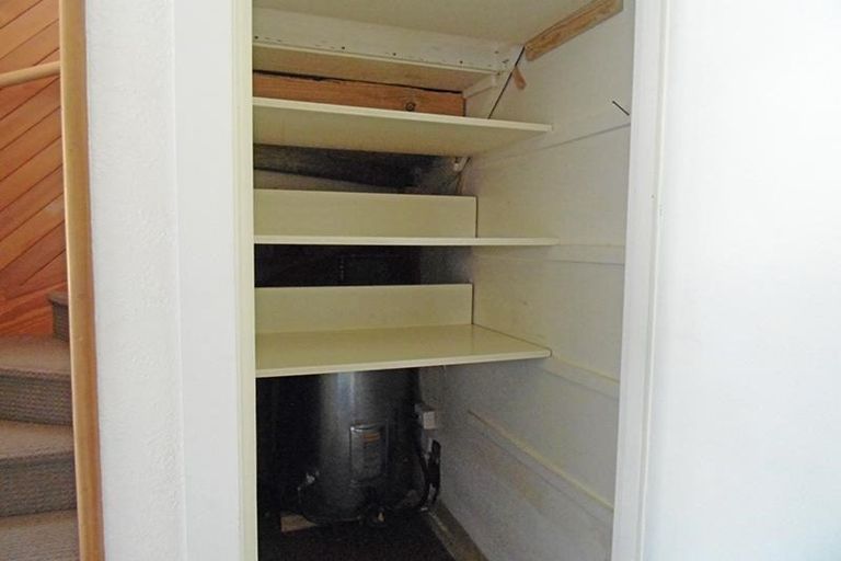 Photo of property in 2/708 Beach Road, Browns Bay, Auckland, 0630