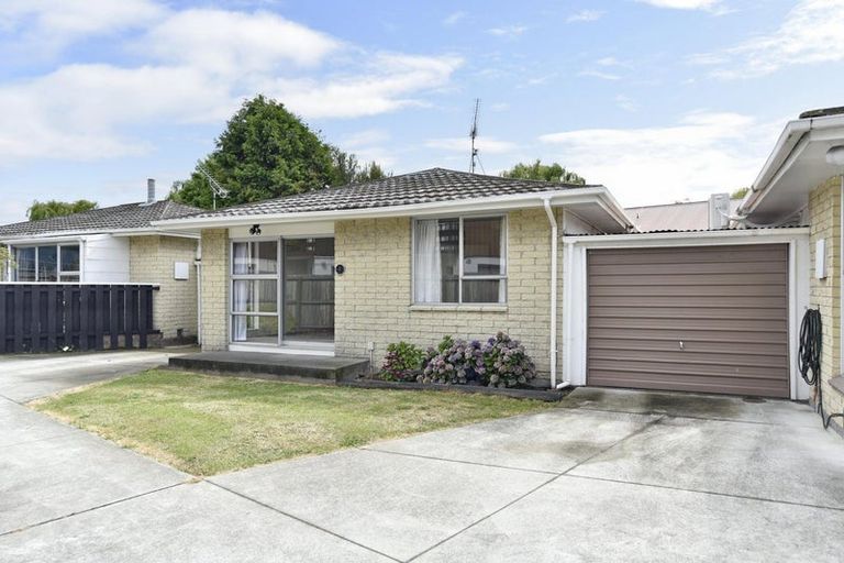Photo of property in 4/6 Lane Street, Woolston, Christchurch, 8023