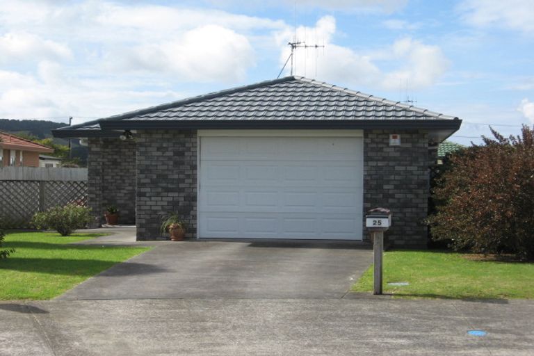 Photo of property in 25 Elm Place, Tikipunga, Whangarei, 0112