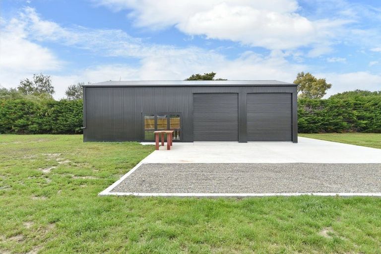 Photo of property in 69a Douglas Road, Amberley, 7410