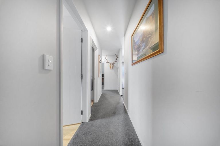 Photo of property in 58 Kaniere Avenue, Hei Hei, Christchurch, 8042