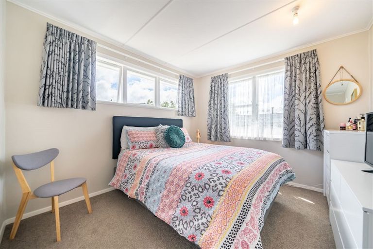 Photo of property in 115a Thackeray Street, Trentham, Upper Hutt, 5018