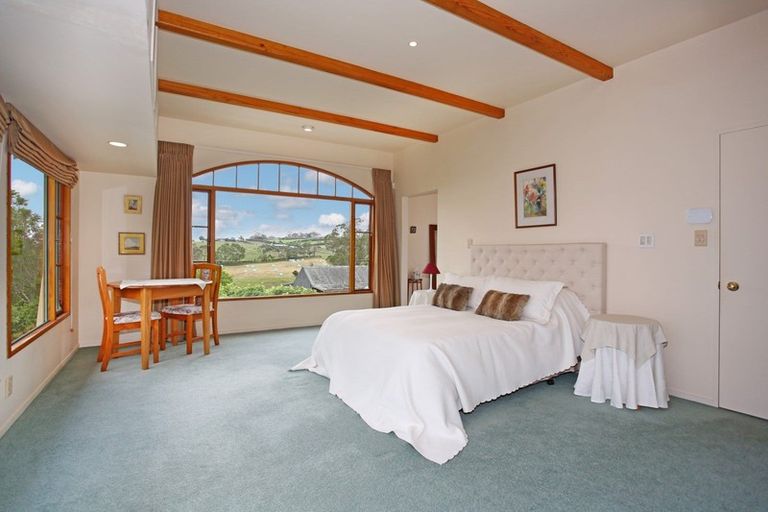 Photo of property in 22 Ewen Place, Karaka, Papakura, 2580