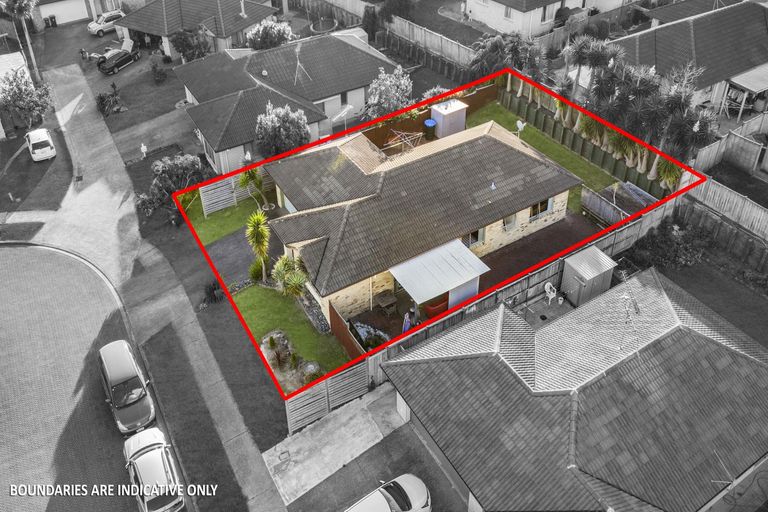 Photo of property in 37 Ironstone Place, Randwick Park, Auckland, 2105