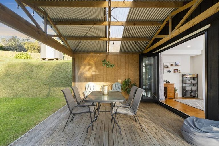 Photo of property in 52 Panorama Drive, Welcome Bay, Tauranga, 3175