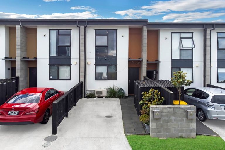 Photo of property in 105 Te Aparangi Road, Papakura, 2110