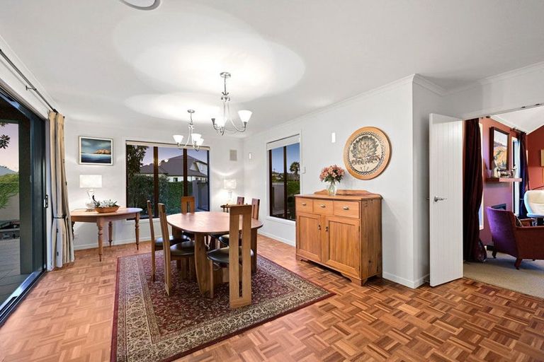 Photo of property in 2 Sovereign Place, Rototuna North, Hamilton, 3210