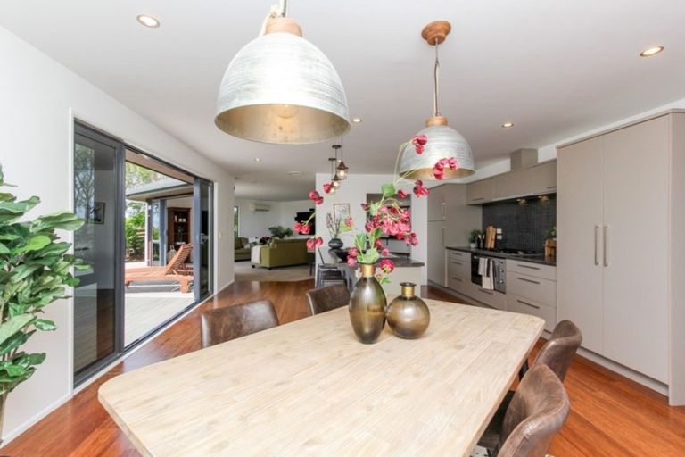 Photo of property in 790 Otaraoa Road, Tikorangi, Waitara, 4383