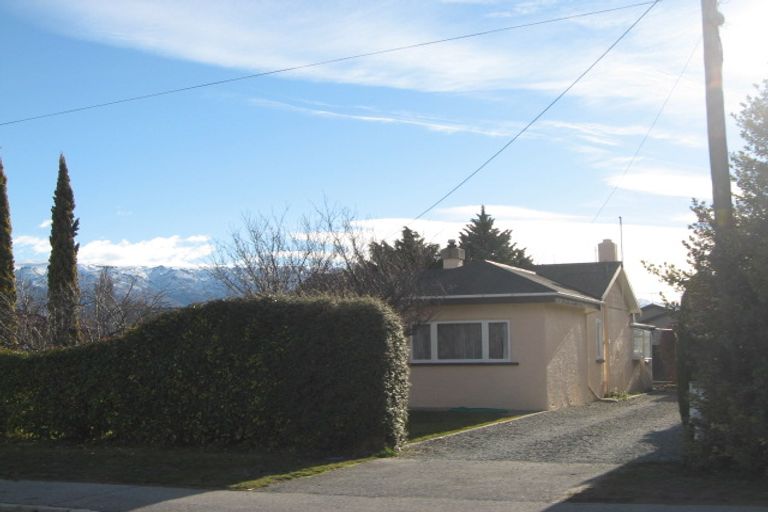 Photo of property in 17 Horace Street, Cromwell, 9310