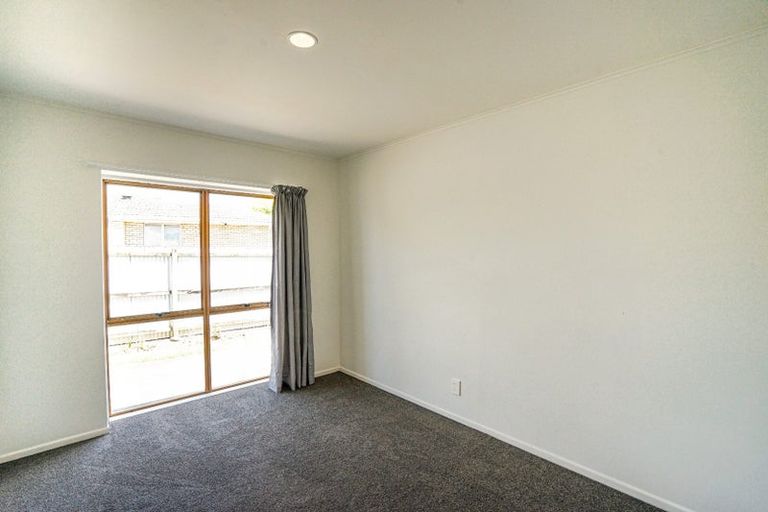 Photo of property in 13 Birdwood Road, Pukekohe, 2120