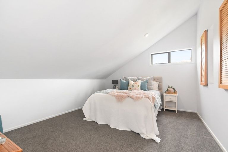 Photo of property in 2 Ashley Street, St Andrews, Hamilton, 3200