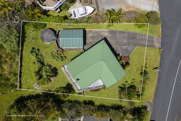 Photo of property in 42 Stratford Drive, Cable Bay, 0420