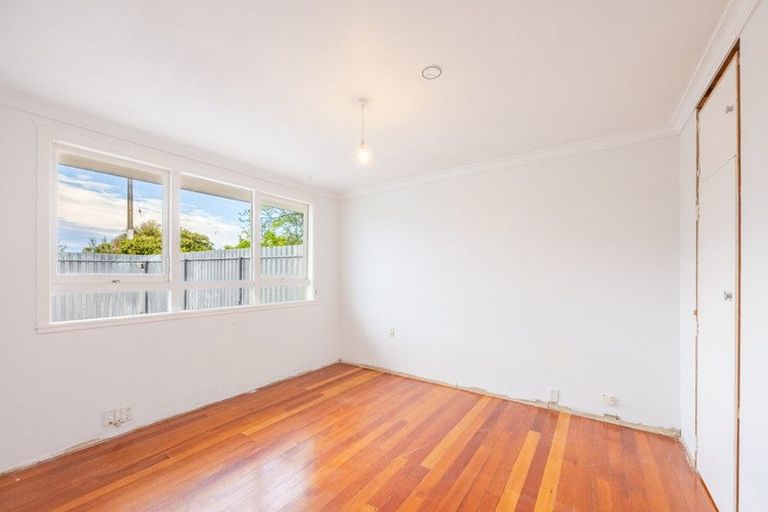 Photo of property in 1 Elliott Crescent, Havelock North, 4130