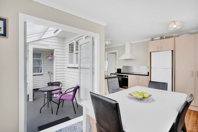 Photo of property in 23 Achilles Street, Stratford, 4332