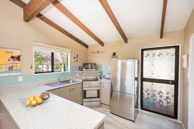 Photo of property in 8 Cousins Avenue East, Foxton Beach, Foxton, 4815
