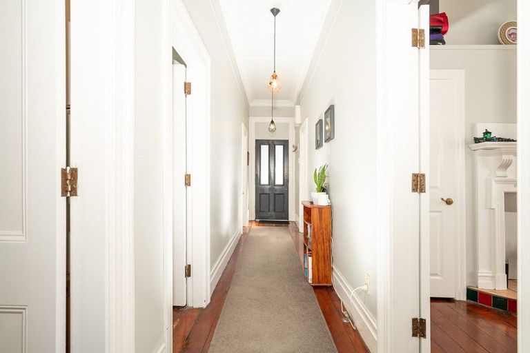 Photo of property in 489 Adelaide Road, Berhampore, Wellington, 6023