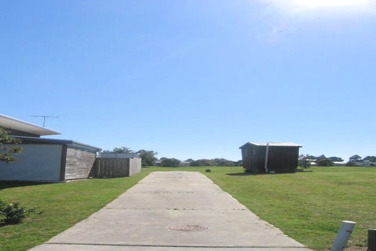 Photo of property in 111 The Fairway, Matarangi, Whitianga, 3592