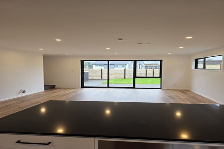 Photo of property in 3 Joseph Bolton Crescent, Wallaceville, Upper Hutt, 5018