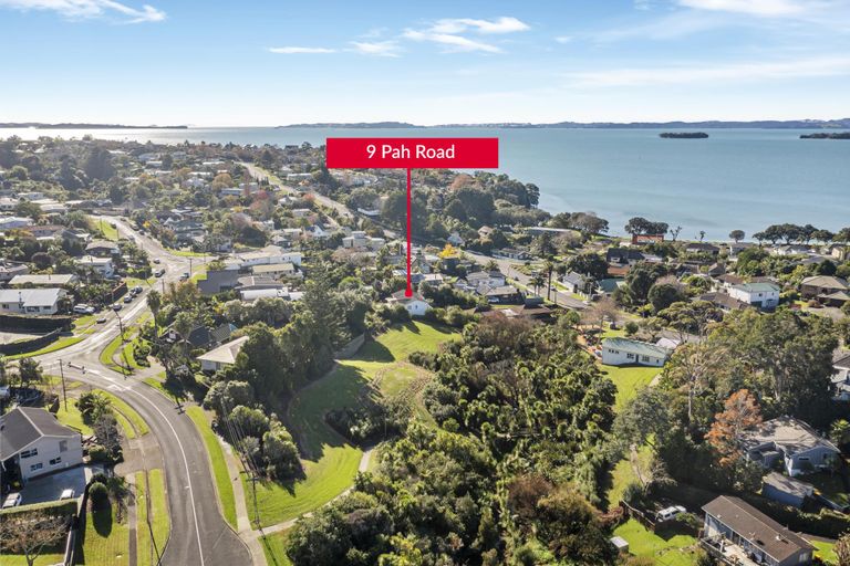 Photo of property in 9 Pah Road, Cockle Bay, Auckland, 2014