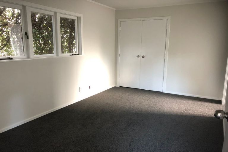 Photo of property in 5 Kyle Road, Greenhithe, Auckland, 0632