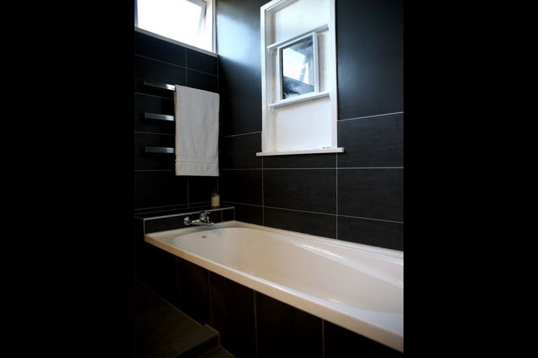 Photo of property in 84a Victoria Street, Pukekohe, 2120