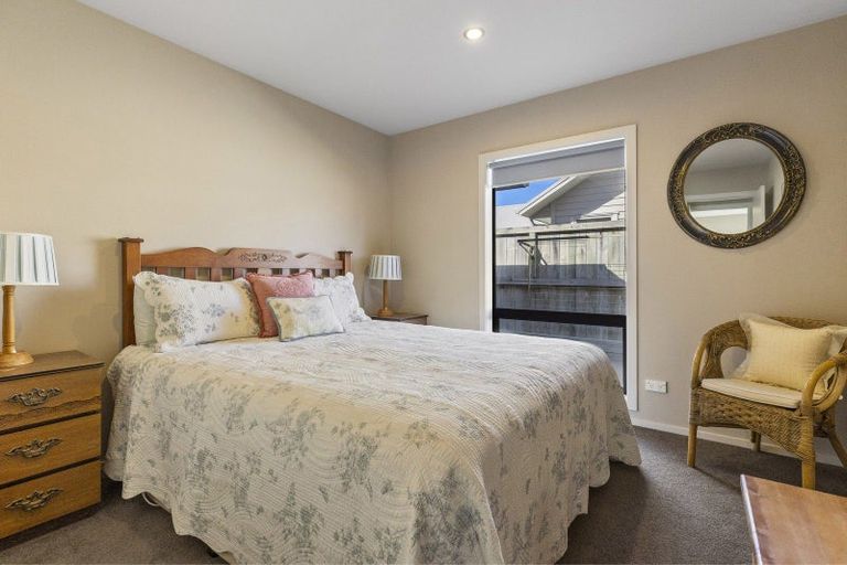 Photo of property in 128 Victory Drive, Wharewaka, Taupo, 3330