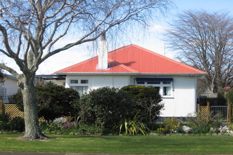 Photo of property in 26 Quinn Road, Levin, 5510