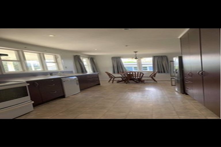 Photo of property in 12 Clifford Street, Morrinsville, 3300