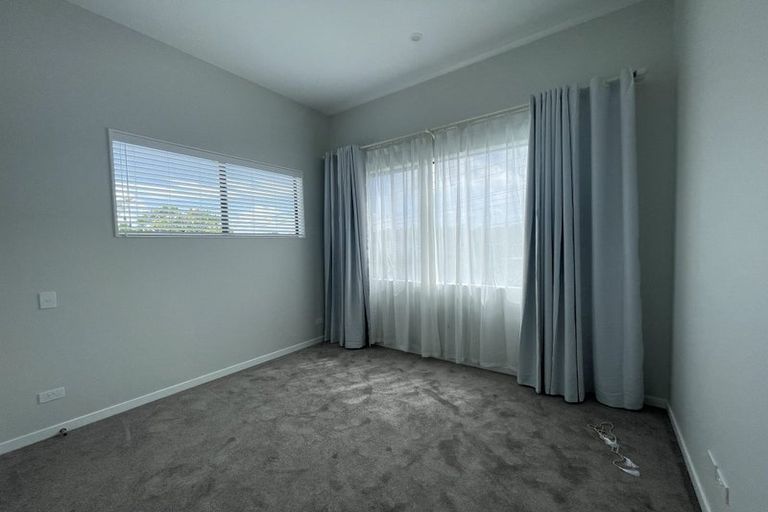 Photo of property in 355a Beach Road, Campbells Bay, Auckland, 0630