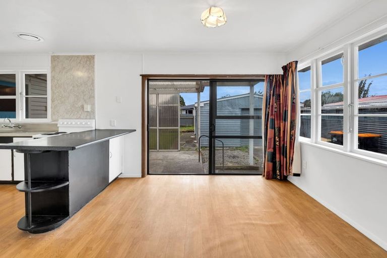 Photo of property in 168 Highbury Avenue, Highbury, Palmerston North, 4412