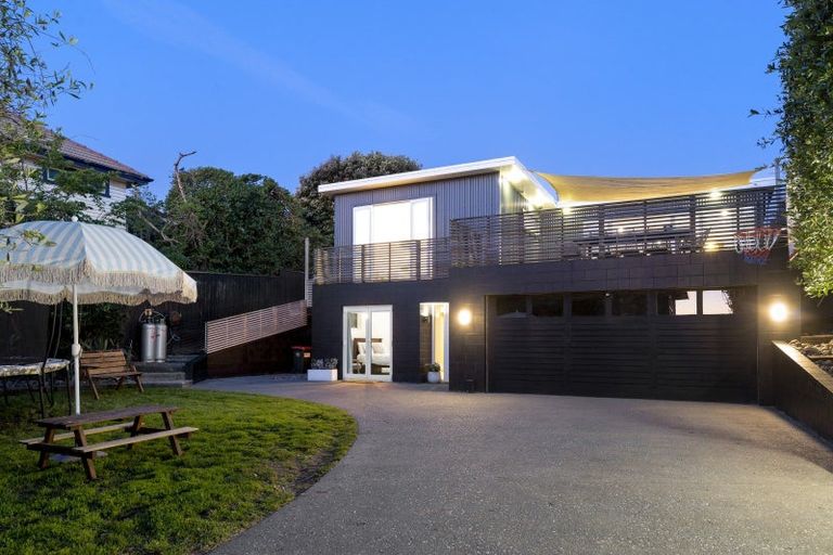 Photo of property in 75a Marine Parade, Paraparaumu Beach, Paraparaumu, 5032