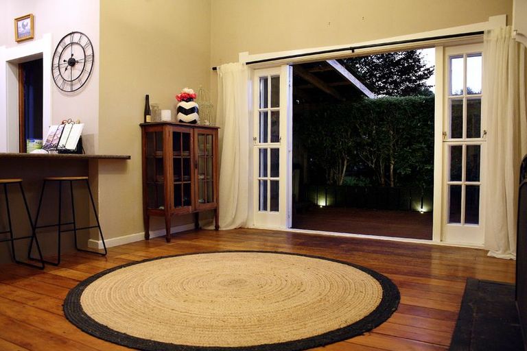 Photo of property in 84a Victoria Street, Pukekohe, 2120