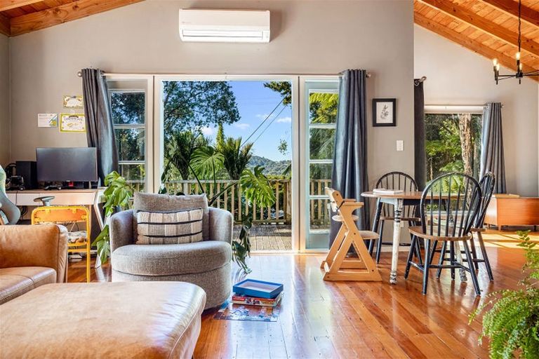 Photo of property in 1260 Huia Road, Huia, Auckland, 0604