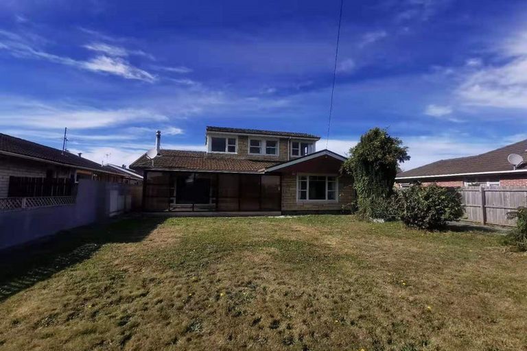Photo of property in 129 Springs Road, Hornby, Christchurch, 8042