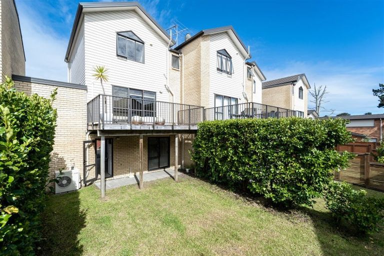 Photo of property in St Claire Village, 35/172 Mcleod Road, Te Atatu South, Auckland, 0610