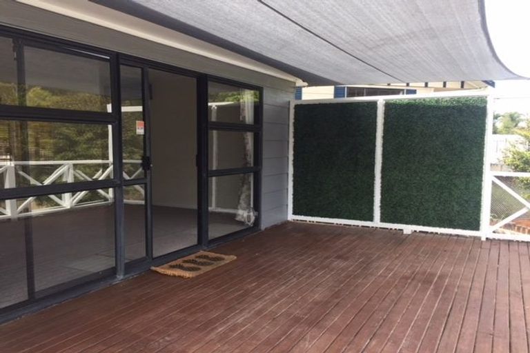 Photo of property in 12 Glendawn Place, Bayview, Auckland, 0629