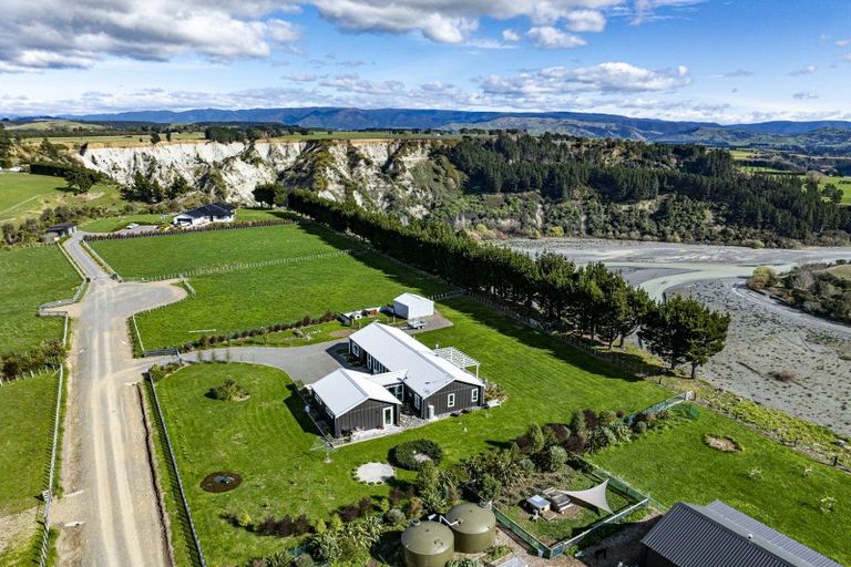 Photo of property in Piritu, 56 Riverview Lane, Maraekakaho, Hastings, 4171