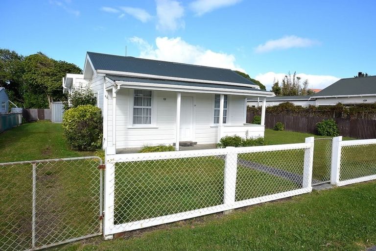 Photo of property in 26 Waimea Road, Waikanae Beach, Waikanae, 5036