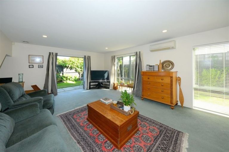 Photo of property in 19 Hendon Street, Edgeware, Christchurch, 8013