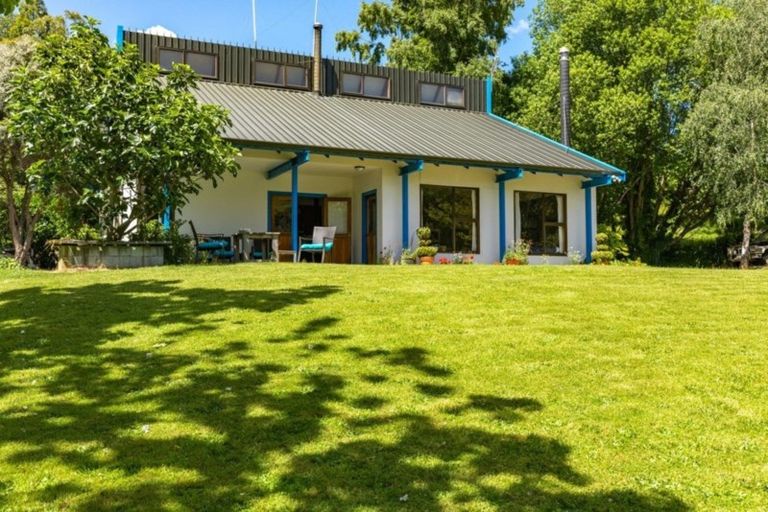 Photo of property in 62 Puaha Road, Little River, 7591