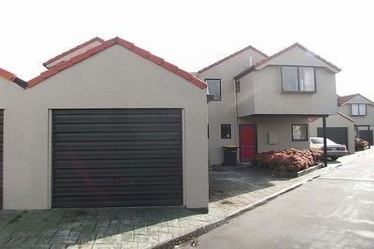 Photo of property in 4/10 Dilworth Street, Riccarton, Christchurch, 8011