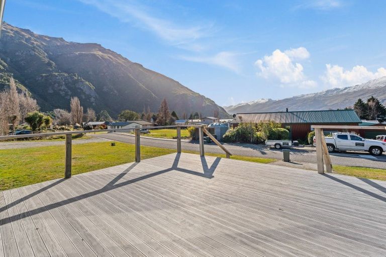 Photo of property in 1 Hector Close, Kingston, Athol, 9793