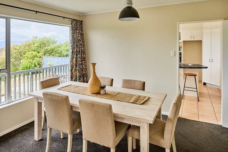 Photo of property in 13 Rajkot Terrace, Broadmeadows, Wellington, 6035